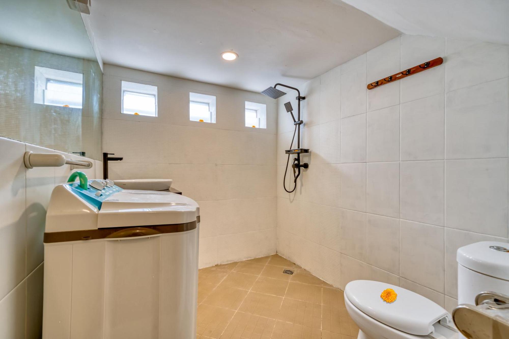 Rumah liburan 3 Bd Pvt House With Big Common Pool And Gym